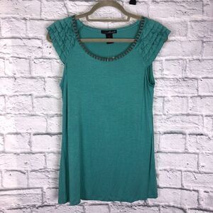 Willi smith ruffle sleeve top w/beaded neckline  girls teal sz LG